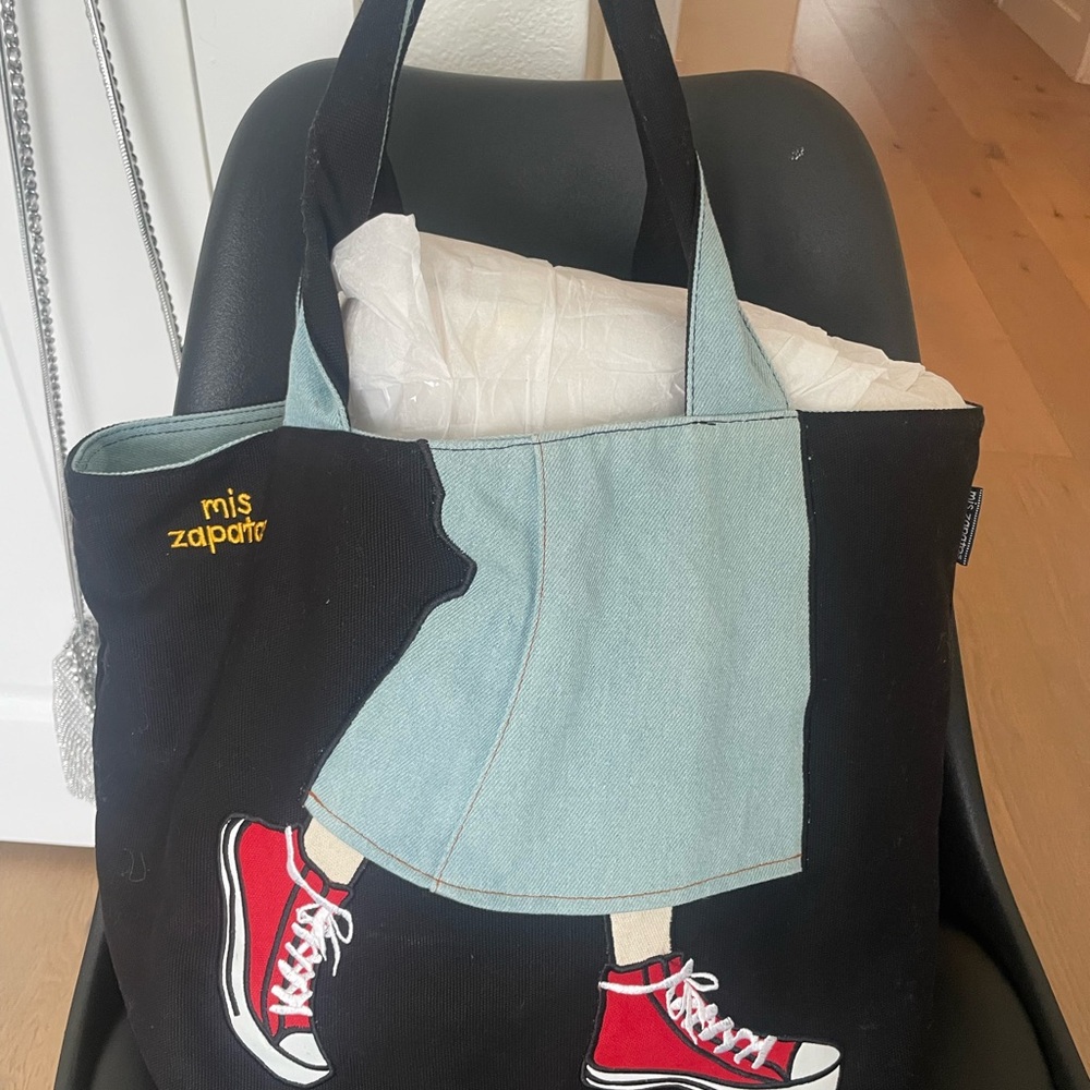 Mis Zapatos Black and Blue Tote Bag with Red Sneakers Design